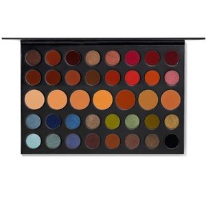 MORPHE DARE TO CREATE ARTISTRY PALETTE 39A